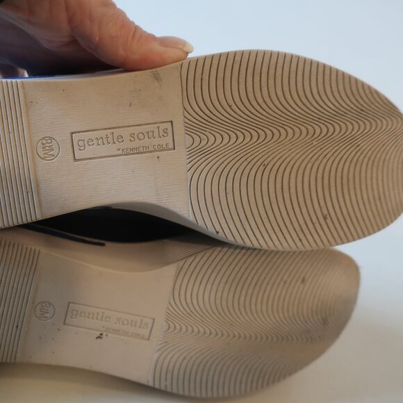 Womens Gentle Souls By Kenneth Cole Blue Velvet Lace Sneakers 8.5 - Picture 7 of 8